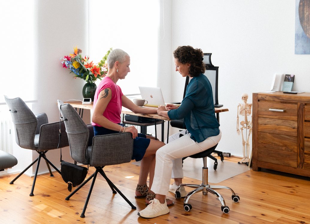 Diagnostik Heilpraktikerin Frau Mamma