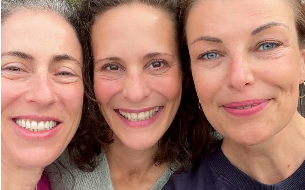 Maya Soskolne, Carmen Schumacher, Kristina Clemenz, Ayurveda und Yogaretreat für Frauen mit Brustkrebs